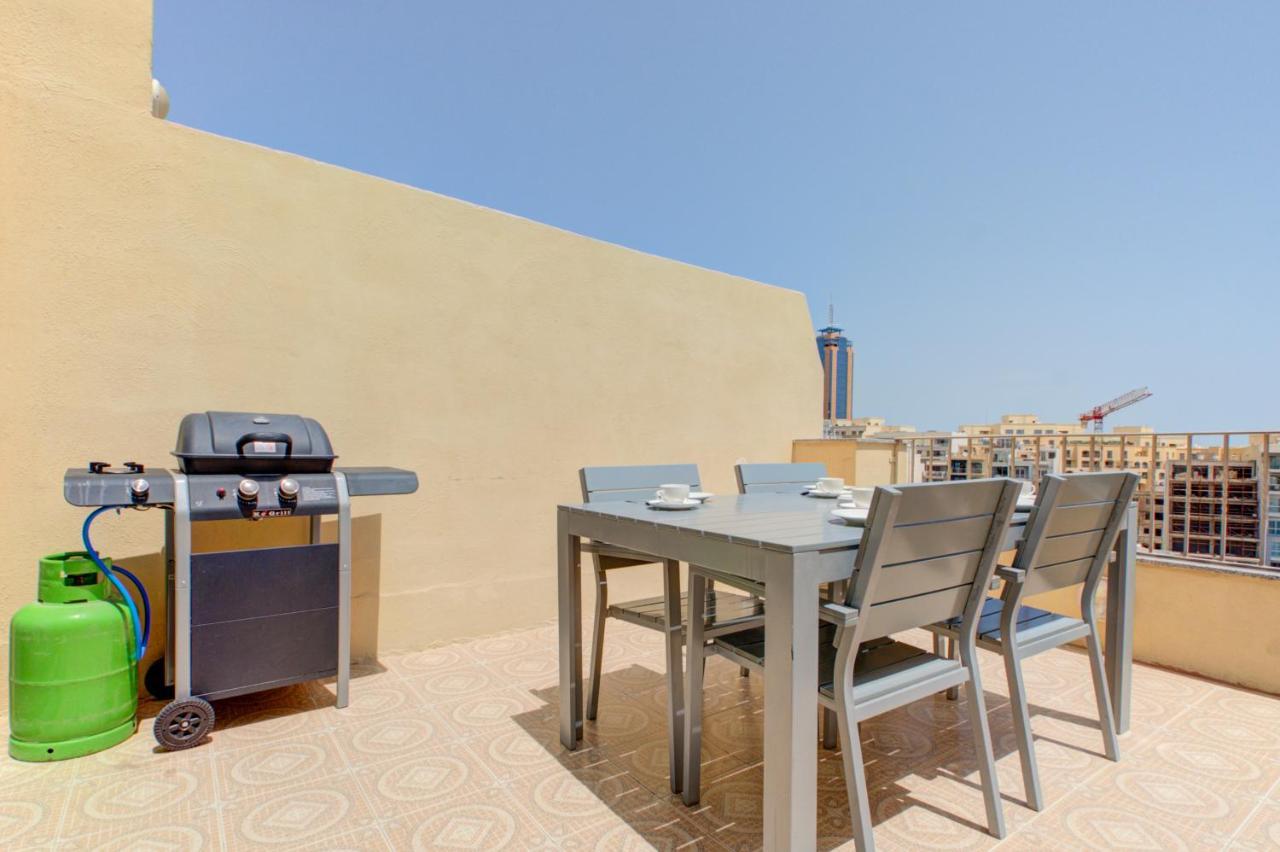 Morina Court - Seaview Apartments And Penthouse In St Julians By Shortletsmalta Saint Julian's Exterior foto