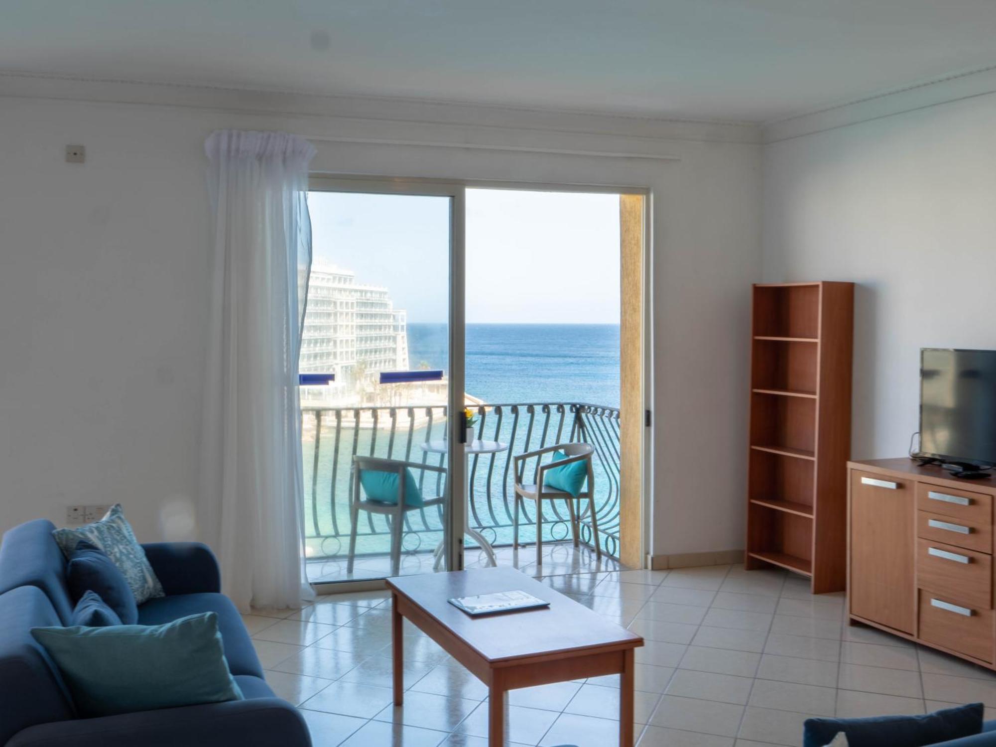 Morina Court - Seaview Apartments And Penthouse In St Julians By Shortletsmalta Saint Julian's Exterior foto