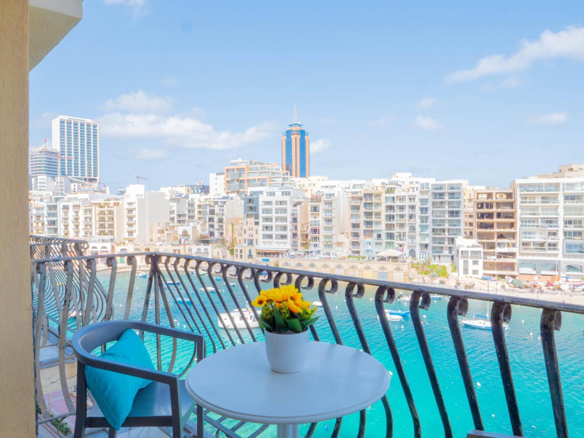 Morina Court - Seaview Apartments And Penthouse In St Julians By Shortletsmalta Saint Julian's Exterior foto